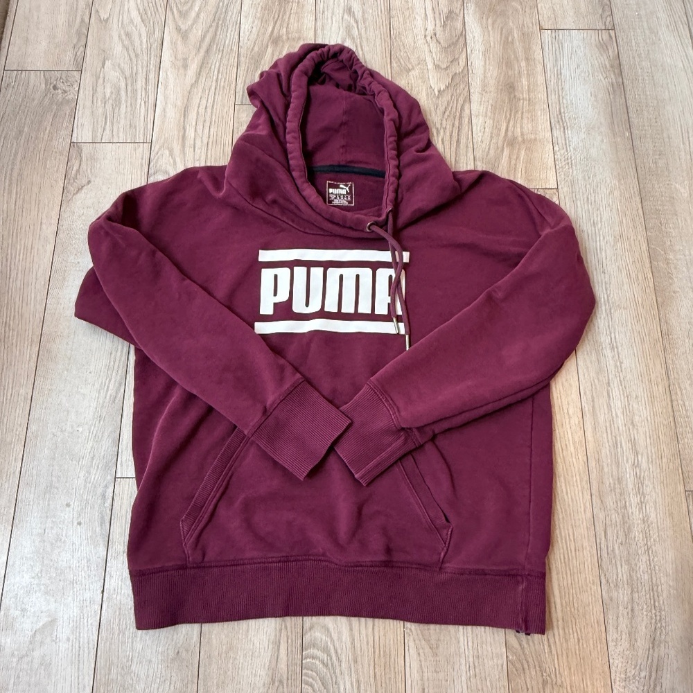 Puma Maroon hoodie size Large